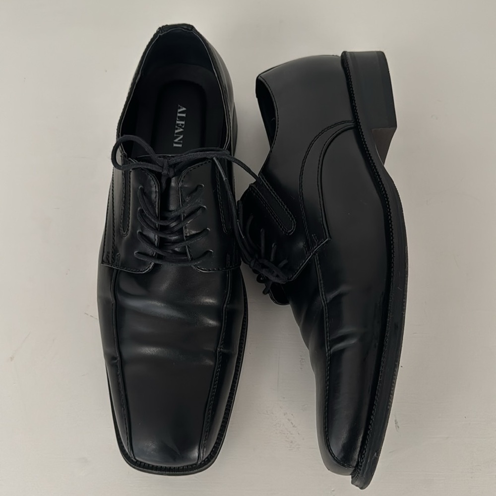 Alfani mens dress shoes - Picture 2 of 4